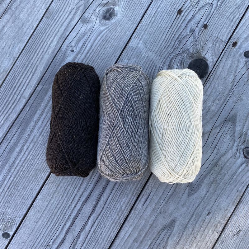 Bynesgarn - Håndfarget Bynesblå